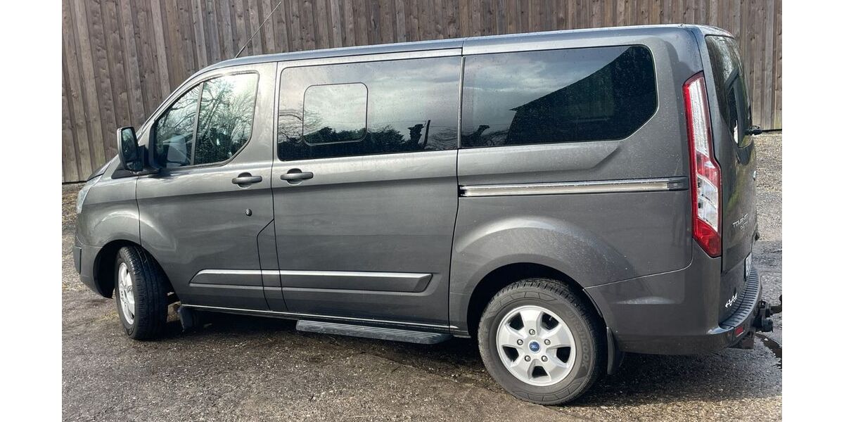 Ford Tourneo Custom 93.500 km 25.000 &euro; Sprockhövel 45549