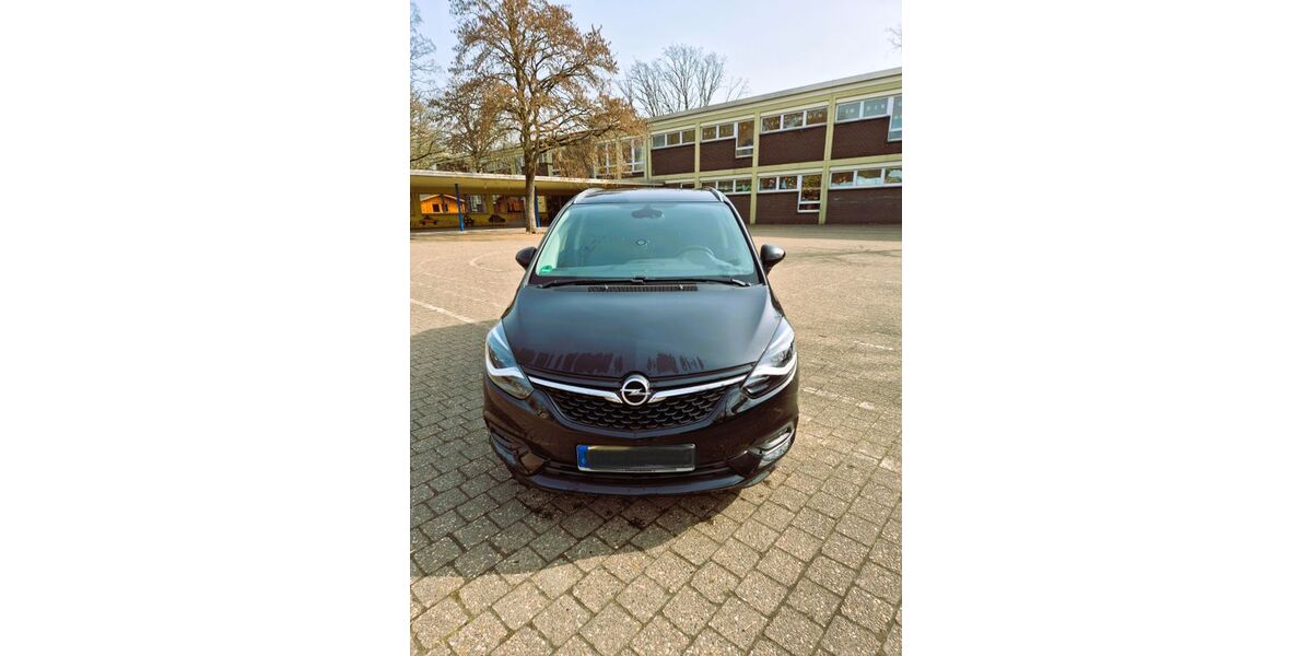 Opel Zafira Tourer 131.635 km 9.300 &euro; Duisburg 47239