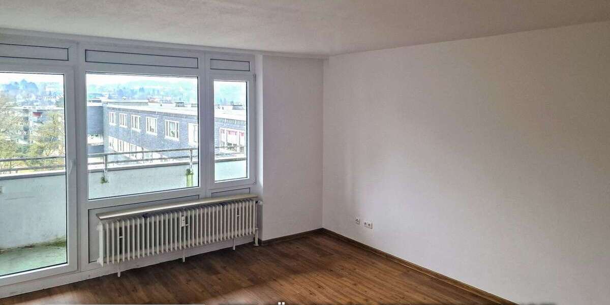 Etagenwohnung Remscheid Lennep - 3 Zimmer, 80 m&sup2;, 439&euro; | Angebot:26933618