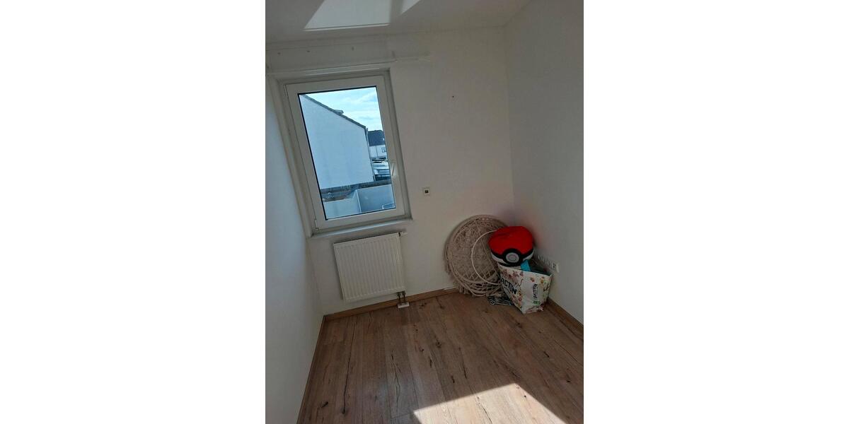 Reihenhaus Gelsenkirchen Gelsenkirchen-Mitte - 5 Zimmer, 127 m&sup2;, 465.000&euro; | Angebot:26048683