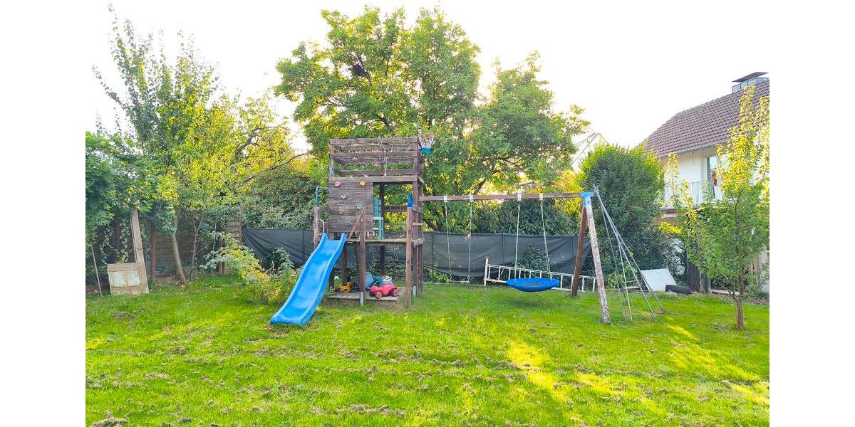 Einfamilienhaus Burscheid - 6.5 Zimmer, 140 m&sup2;, 584.000&euro; | Angebot:27540174