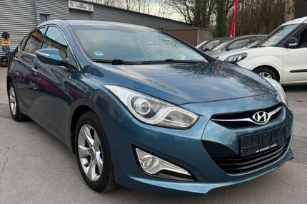 Hyundai i40 160.000 km 7.490 &euro; Solingen 42653