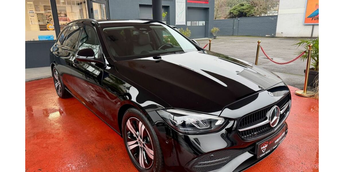 Mercedes-Benz C 220 115.349 km 27.790 &euro; Düsseldorf 40589