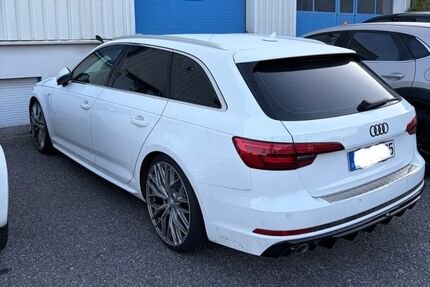 Audi A4 98.000 km 16.500 &euro; Schwelm 58332