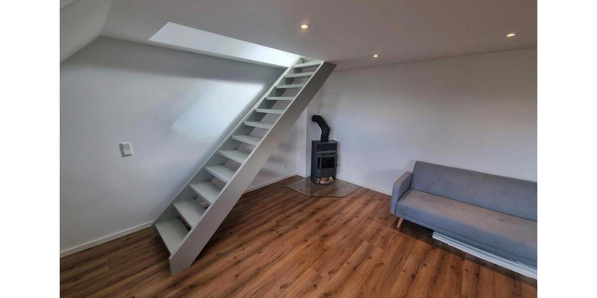 Dachgeschoßwohnung Wuppertal Lichtenplatz - 3 Zimmer, 80 m&sup2;, 980&euro; | Angebot:23369823