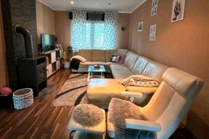 Haus Duisburg Huckingen - 5 Zimmer, 135 m&sup2;, 349.000&euro; | Angebot:27516574