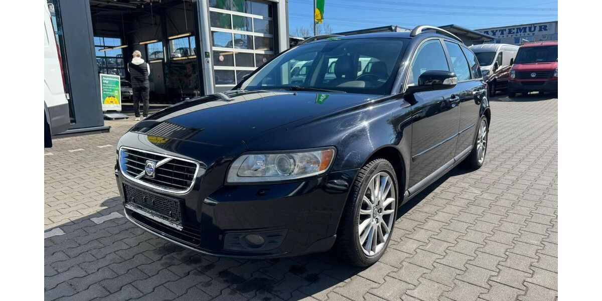 Volvo V50 172.000 km 4.490 &euro; Bottrop 46238