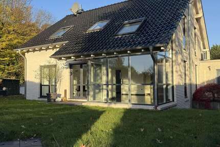 Haus Duisburg Baerl - 5 Zimmer, 175 m&sup2;, 821.500&euro; | Angebot:23368039