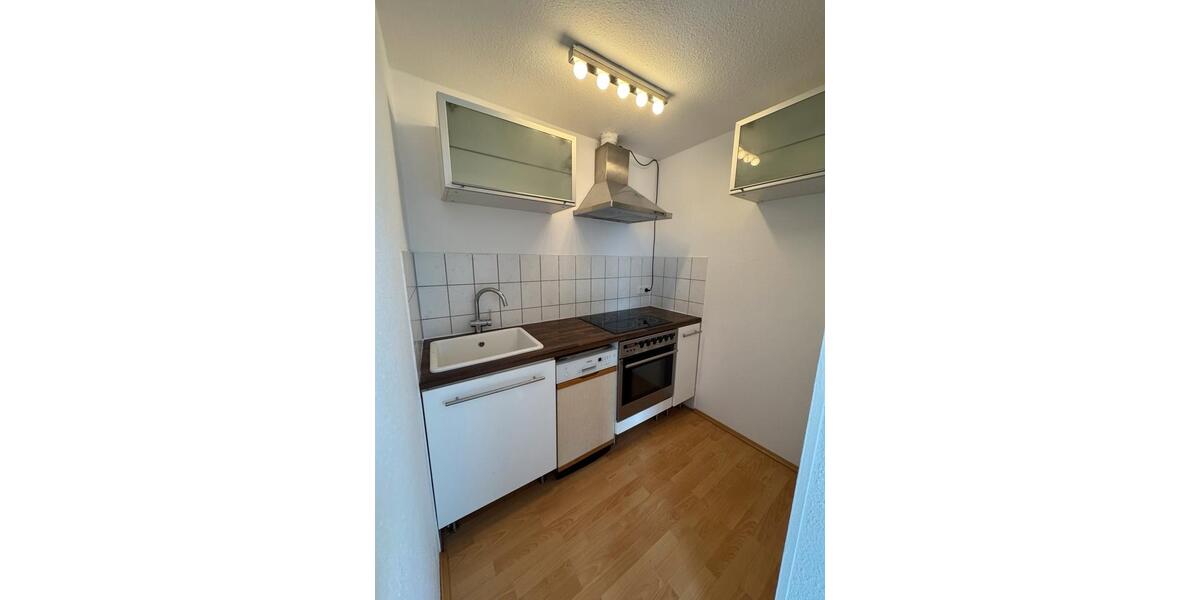 Dachgeschoßwohnung Wermelskirchen - 2 Zimmer, 36 m&sup2;, 105.000&euro; | Angebot:27073235