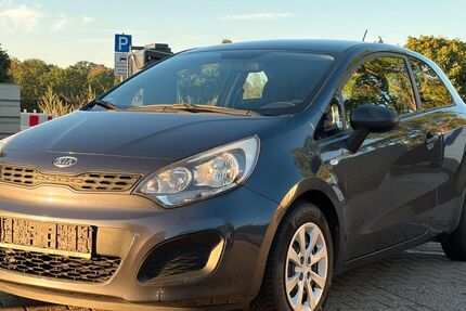 Kia Rio 103.815 km 3.500 &euro; Meerbusch 40670