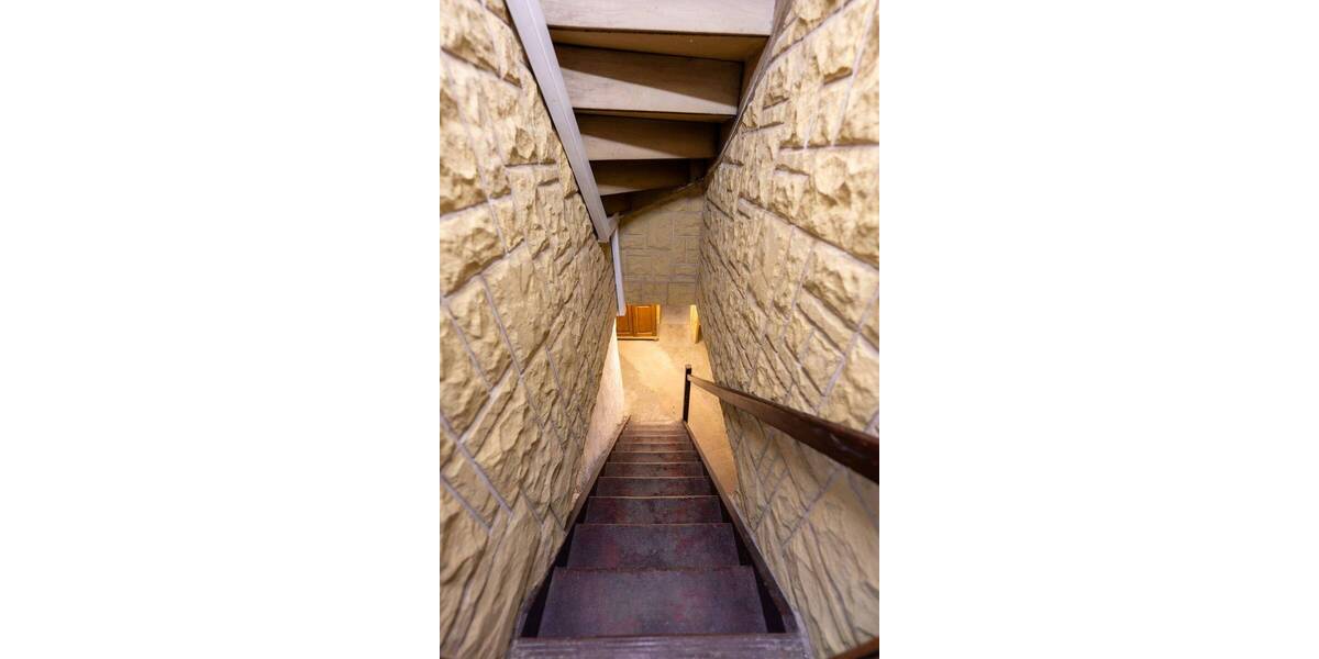 Mehrfamilienhaus, Wohnhaus Mülheim an der Ruhr / Schloß Broich Broich - 1 Zimmer, 425 m&sup2;, 650.000&euro; | Angebot:25738835