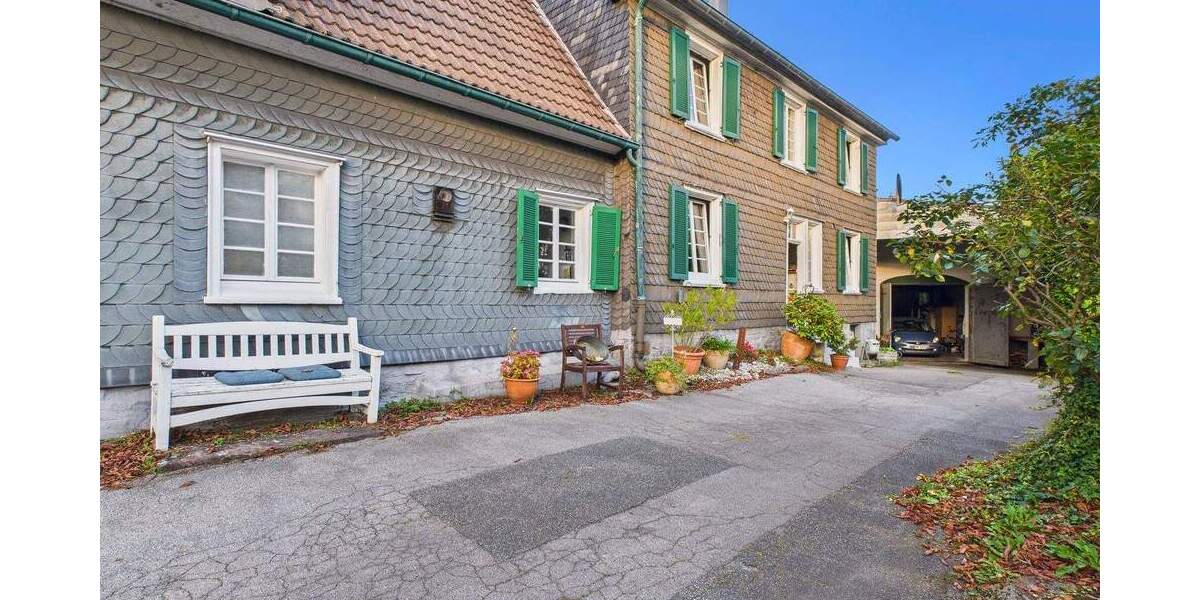 Einfamilienhaus Wuppertal Cronenberg - 1 Zimmer, 188 m&sup2;, 399.000&euro; | Angebot:25686399