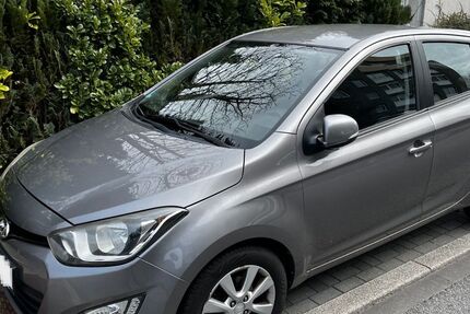 Hyundai i20 93.000 km 6.600 &euro; Bochum 44799