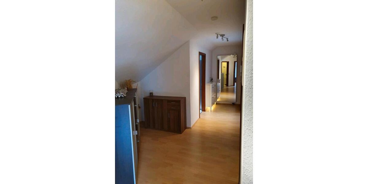Dachgeschoßwohnung Neuss Furth-Mitte - 2 Zimmer, 63 m&sup2;, 259.000&euro; | Angebot:27456099