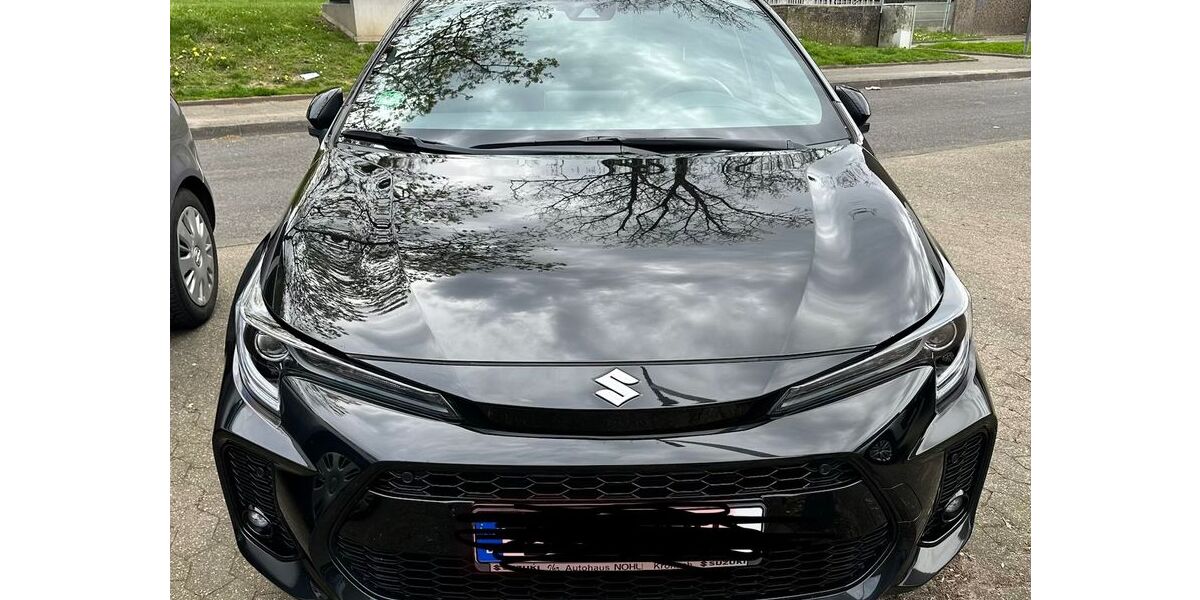 Suzuki Swace 109.780 km 17.500 &euro; Düsseldorf 40595