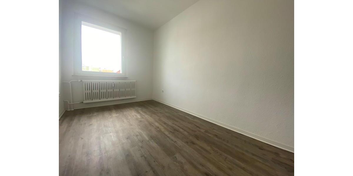 Etagenwohnung Essen Stadtbezirk VI - 3.5 Zimmer, 63 m&sup2;, 629&euro; | Angebot:25881131