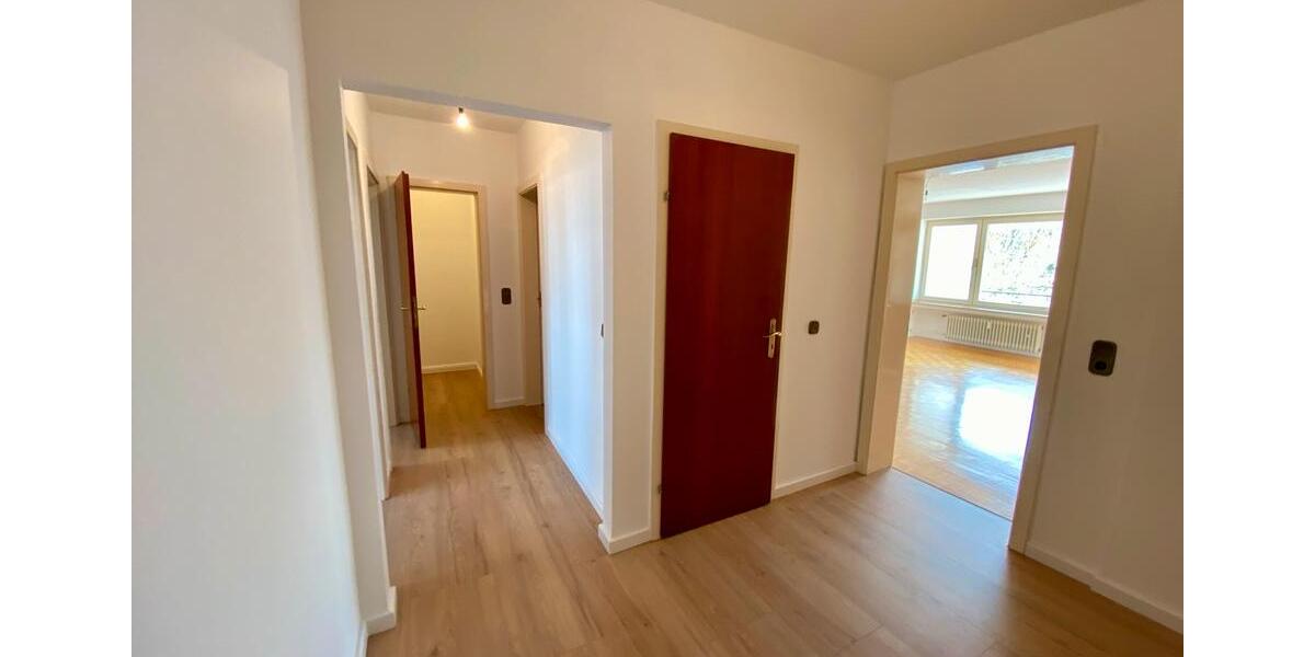Etagenwohnung Düsseldorf Stadtbezirk 3 - 3 Zimmer, 88 m&sup2;, 395.000&euro; | Angebot:26036450