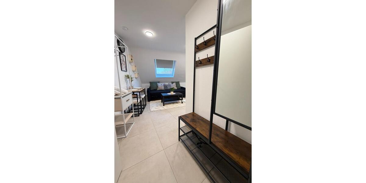 Dachgeschoßwohnung Essen Stadtbezirk III - 2 Zimmer, 55 m&sup2;, 1.900&euro; | Angebot:25322418