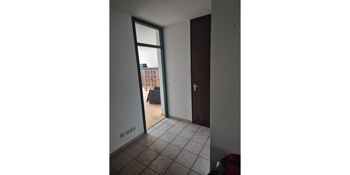 Etagenwohnung Solingen Ohligs - 2 Zimmer, 66 m&sup2;, 600&euro; | Angebot:25591790