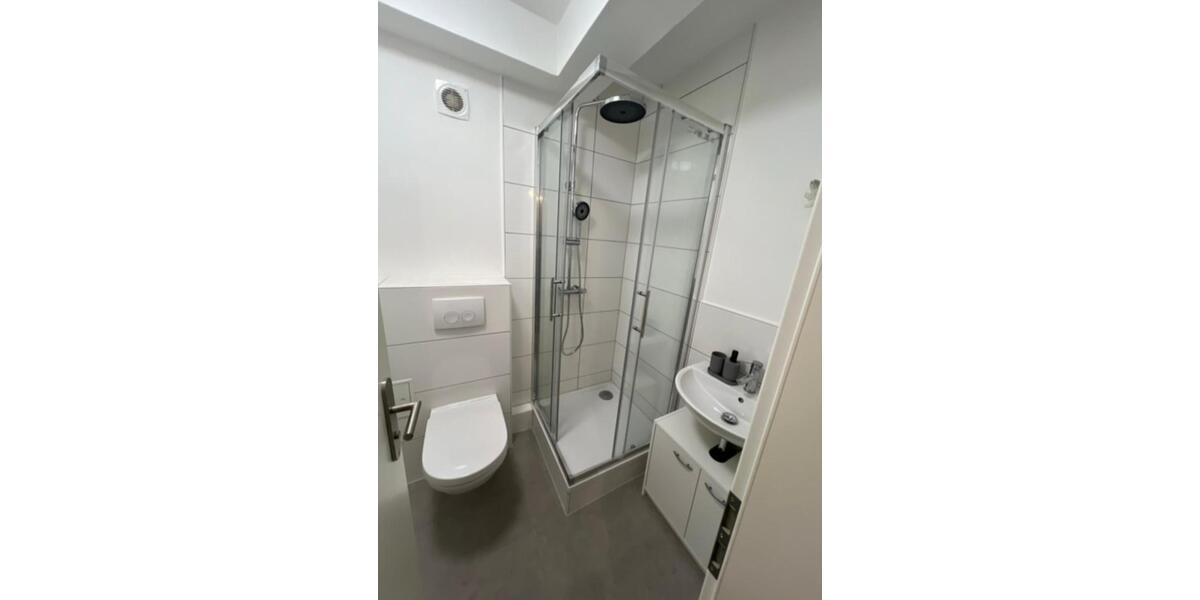 Etagenwohnung Gelsenkirchen Gelsenkirchen-Mitte - 1 Zimmer, 15 m&sup2;, 330&euro; | Angebot:23862009