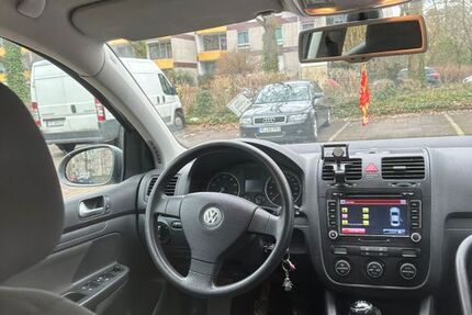 VW Golf 196.000 km 2.700 &euro; Monheim am rhein 40789