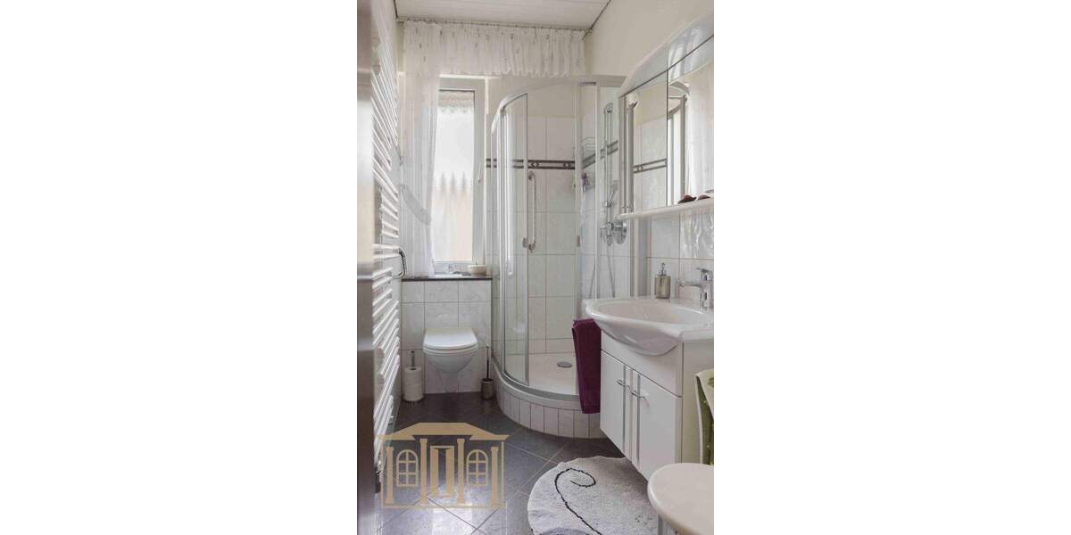 Mehrfamilienhaus, Wohnhaus Wuppertal Cronenberg - 8 Zimmer, 191 m&sup2;, 445.000&euro; | Angebot:25664412