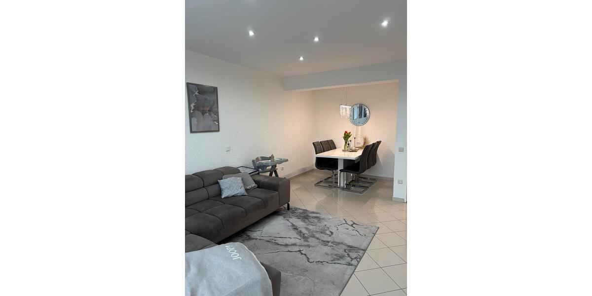 Dachgeschoßwohnung Essen Stadtbezirk VI - 3 Zimmer, 70 m&sup2;, 120.000&euro; | Angebot:27196436