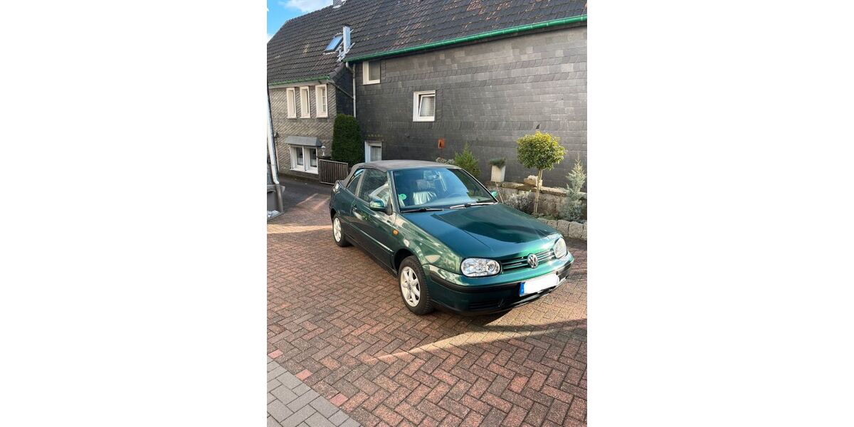 VW Golf 169.500 km 2.350 &euro; Remscheid 42899