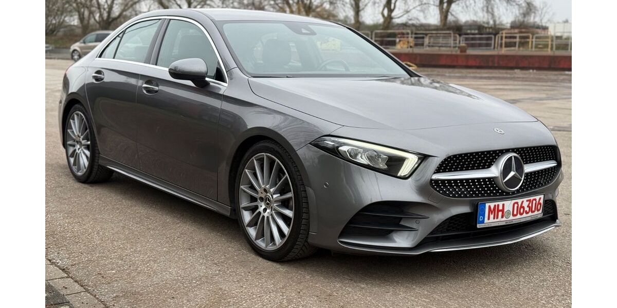 Mercedes-Benz A 200 107.000 km 18.900 &euro; Mülheim an der Ruhr 45479