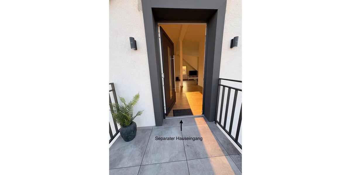Einfamilienhaus Düsseldorf Stadtbezirk 5 - 2 Zimmer, 75 m&sup2;, 1.570&euro; | Angebot:27537502