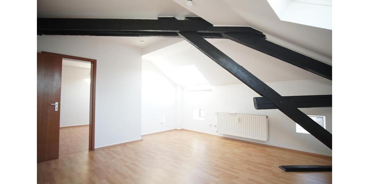 Dachgeschoßwohnung Oberhausen - 2 Zimmer, 51 m&sup2;, 469&euro; | Angebot:25644833