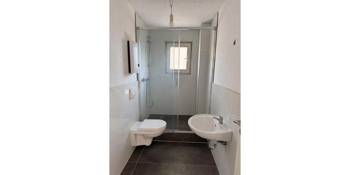 Dachgeschoßwohnung Duisburg Ruhrort - 2 Zimmer, 45 m&sup2;, 420&euro; | Angebot:27586716