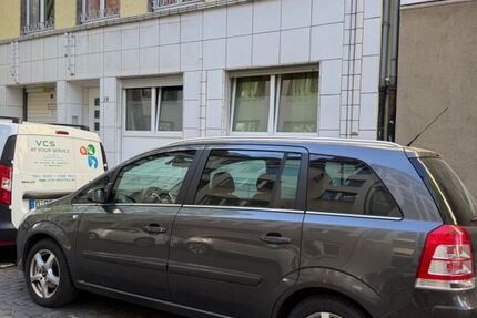 Opel Zafira 209.800 km 2.499 &euro; Düsseldorf 40237