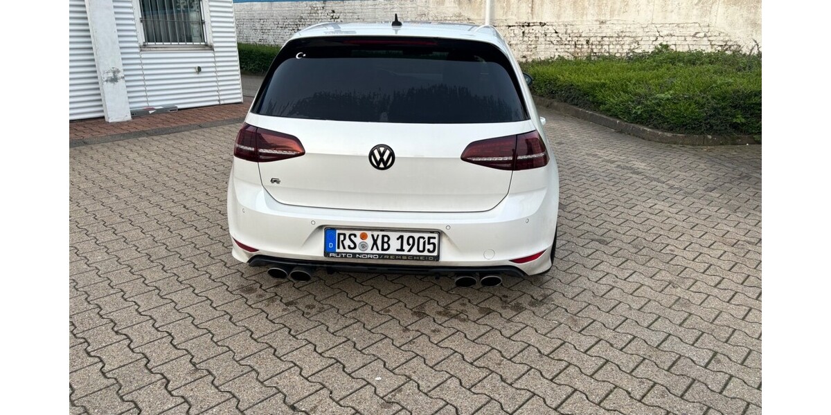 VW Golf 140.000 km 26.000 &euro; Remscheid 42853