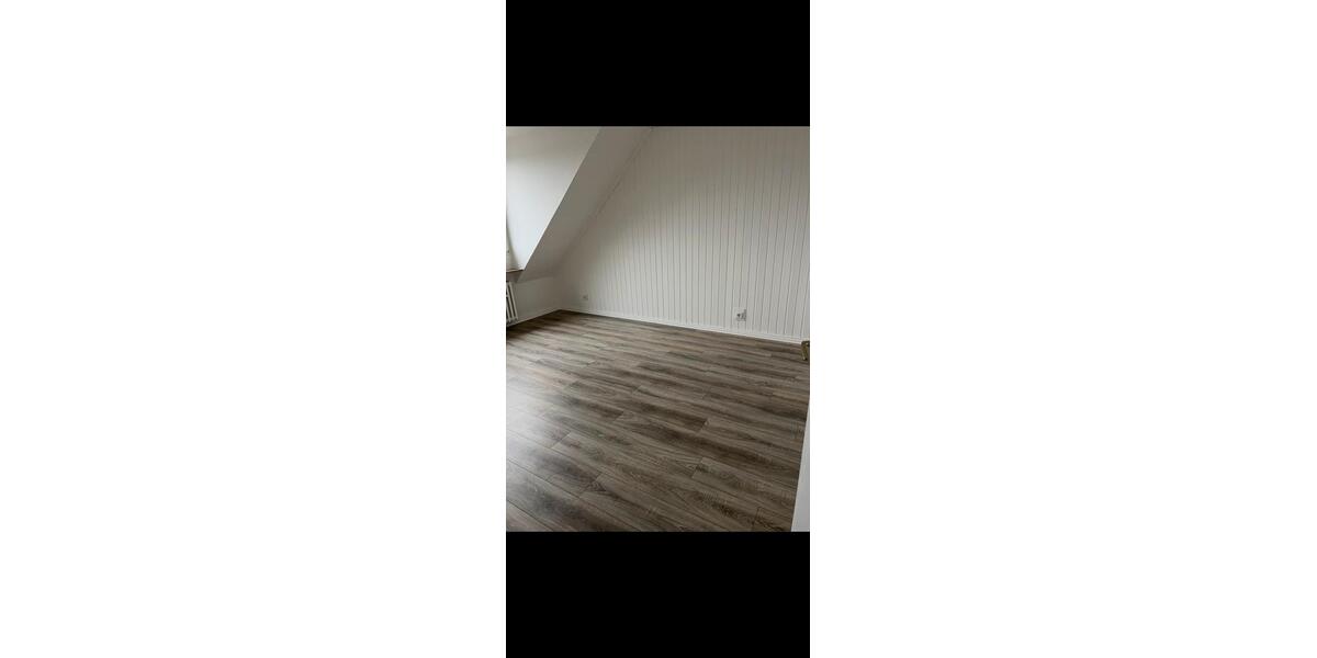 Etagenwohnung Duisburg Angerhausen - 3 Zimmer, 74 m&sup2;, 1.100&euro; | Angebot:27541371