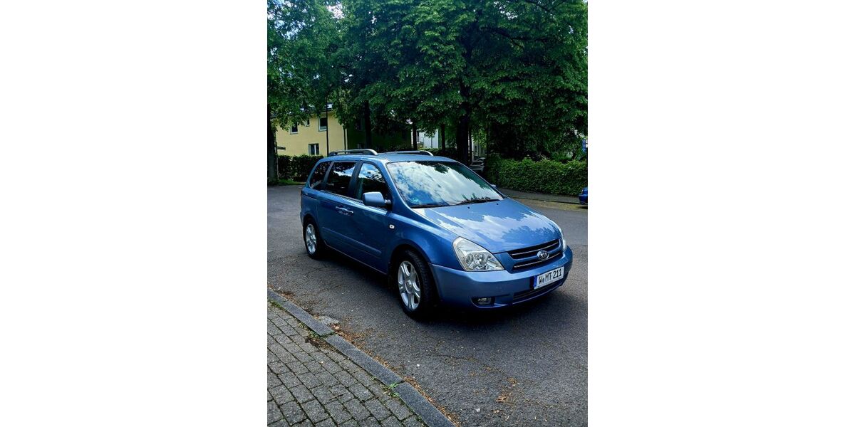 Kia Carnival 204.000 km 3.900 &euro; Wuppertal 42329