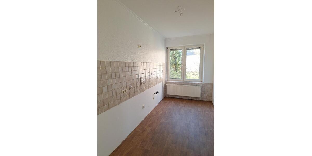 Etagenwohnung Solingen - 3 Zimmer, 80 m&sup2;, 560&euro; | Angebot:26001671