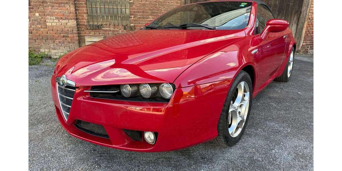 Alfa Romeo Spider 98.500 km 19.990 &euro; Remscheid 42857