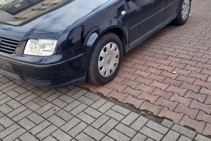 VW Bora 209.050 km 999 &euro; Duisburg 47059