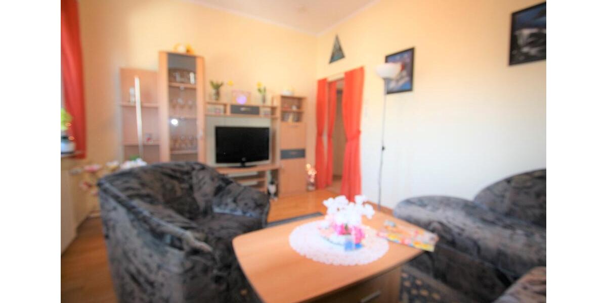 Erdgeschoßwohnung Herne Wanne - 2.5 Zimmer, 66 m&sup2;, 535&euro; | Angebot:27543438