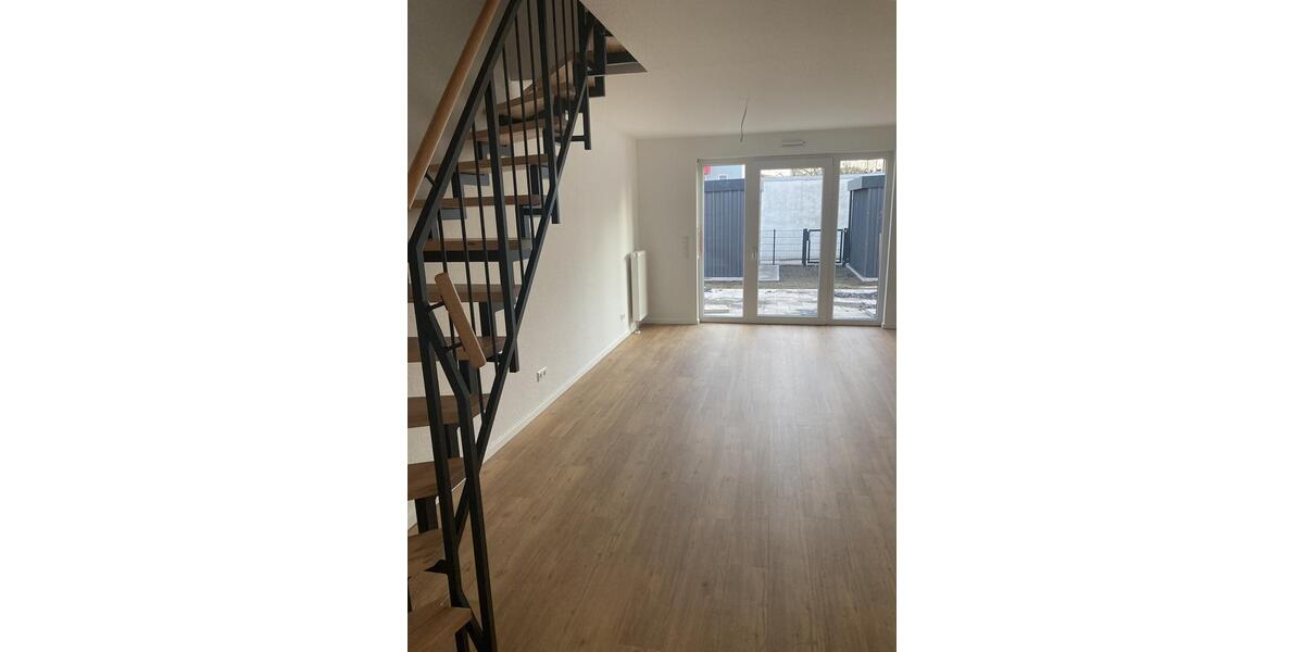 Etagenwohnung Duisburg Walsum - 4 Zimmer, 116 m&sup2;, 1.454&euro; | Angebot:26343774