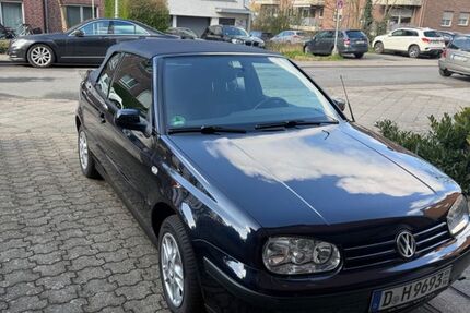 VW Golf 116.000 km 5.199 &euro; Düsseldorf 40221