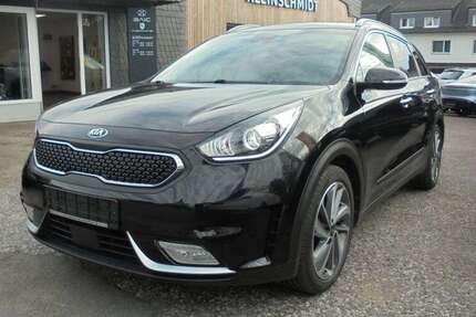 Kia Niro 115.300 km 12.990 &euro; Radevormwald 42477