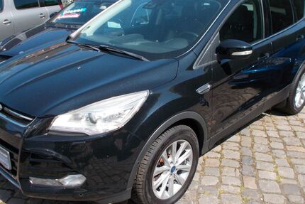 Ford Kuga 156.000 km 8.500 &euro; Bochum 44809