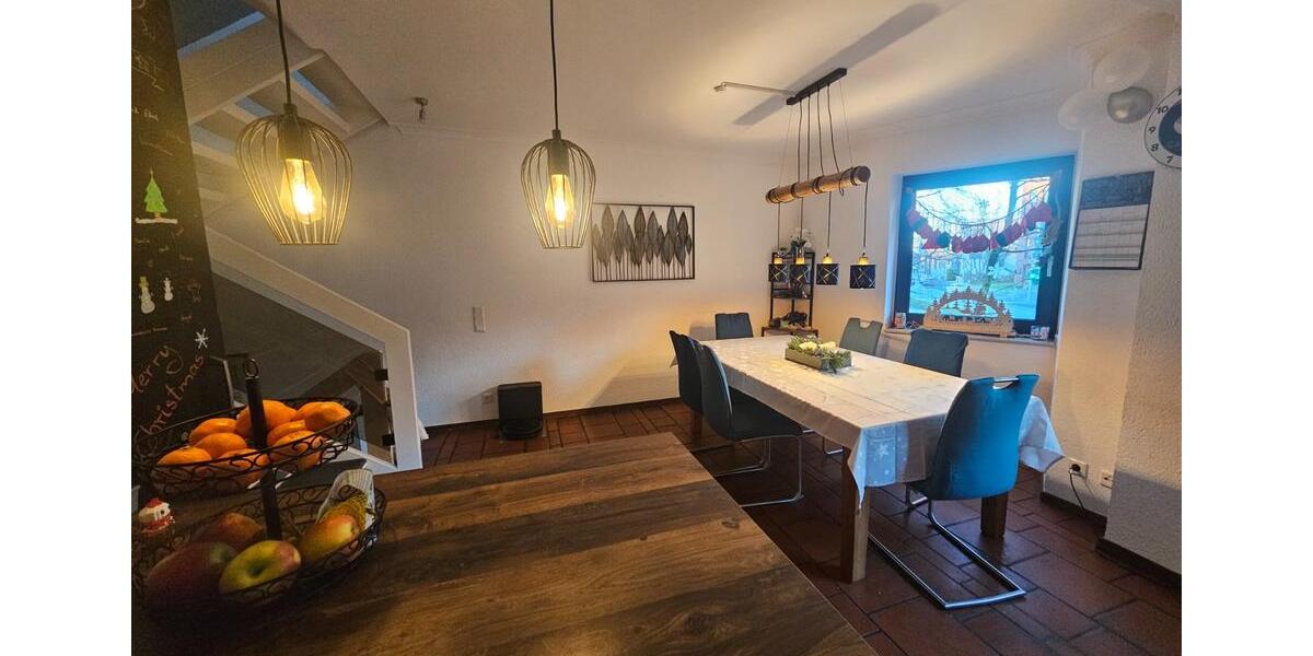 Reihenhaus Hilden Kalstert - 6 Zimmer, 168 m&sup2;, 580.000&euro; | Angebot:24832240