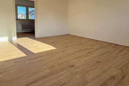 Wohnung Velbert - 3 Zimmer, 72 m&sup2;, 600&euro; | Angebot:26763393