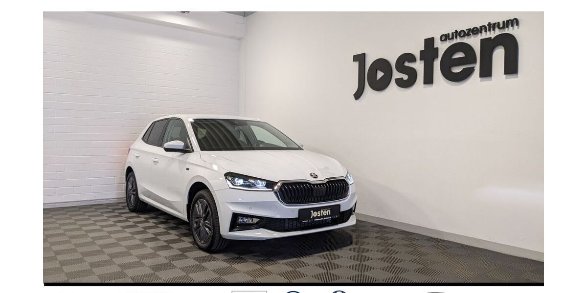 Skoda Fabia 9.500 km 22.990 &euro; Monheim 40789