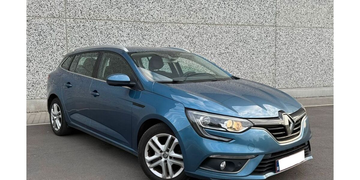 Renault Megane 222.000 km 5.700 &euro; Düsseldorf 40227