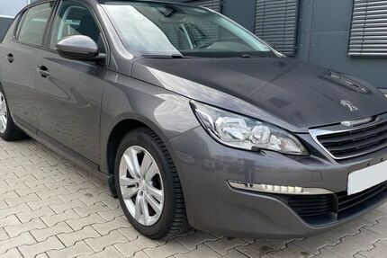 Peugeot 308 145.000 km 6.900 &euro; Essen 45309