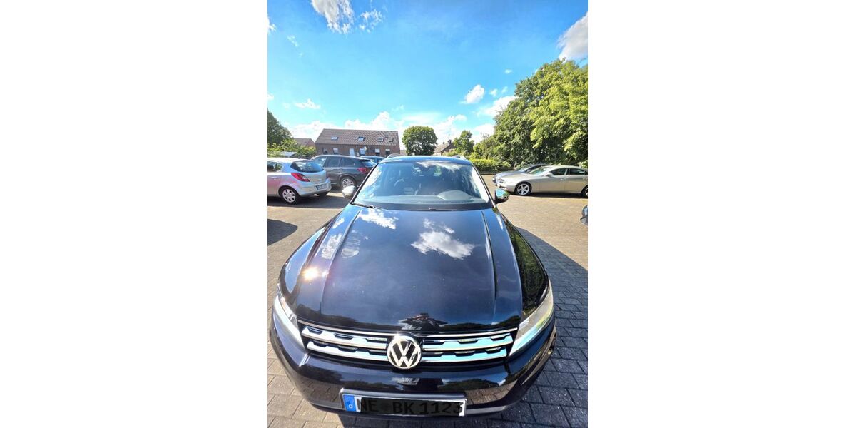 VW Tiguan 133.200 km 20.300 &euro; Neuss 41469